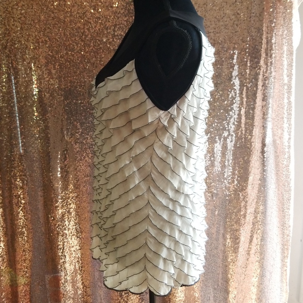 Sleeveless Ruffle Top - Picture 2 of 3
